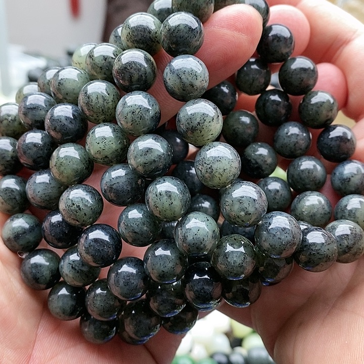 【闪购商品】未镶嵌手链和田玉12聚墨拍一发一