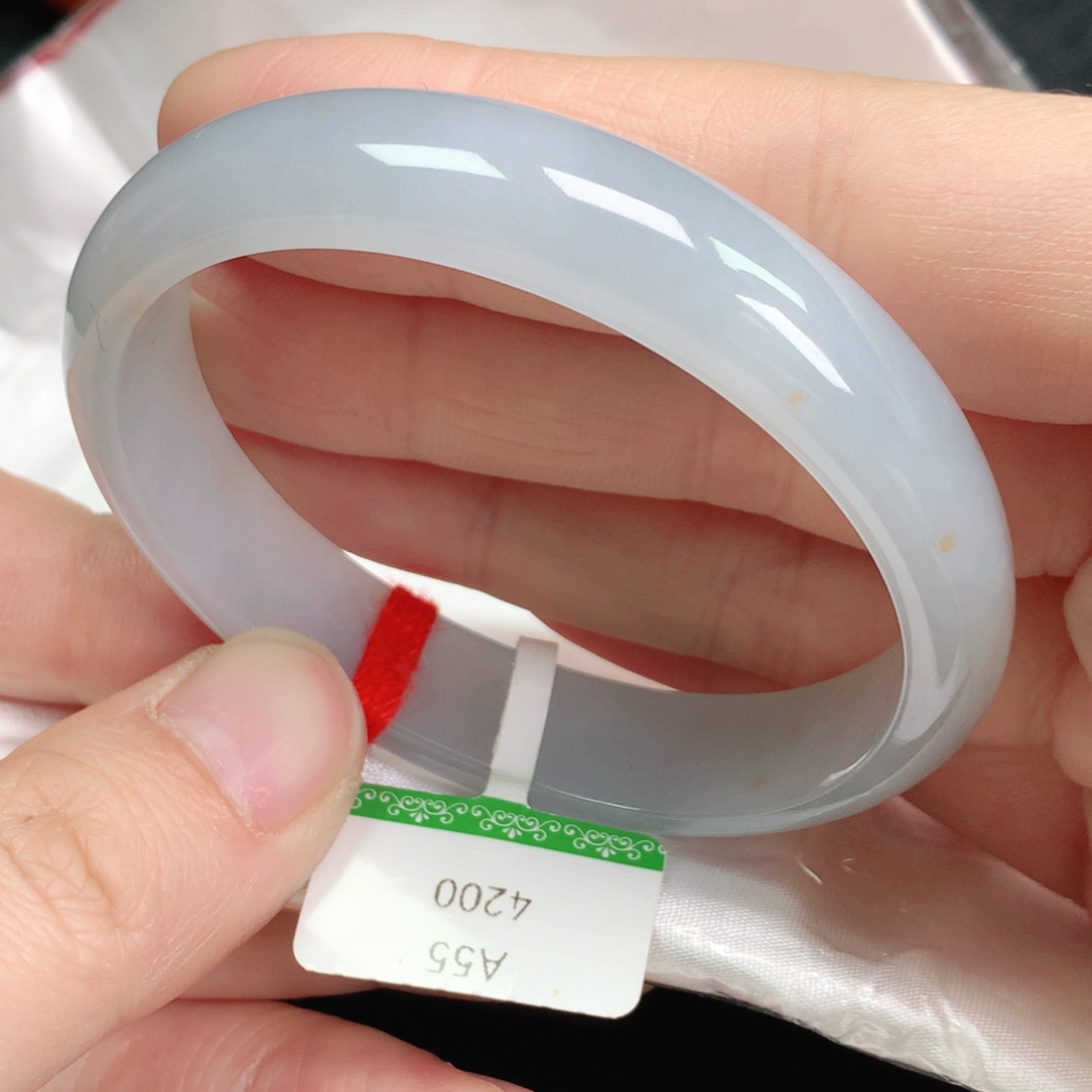 翡翠手镯未镶嵌55贵妃