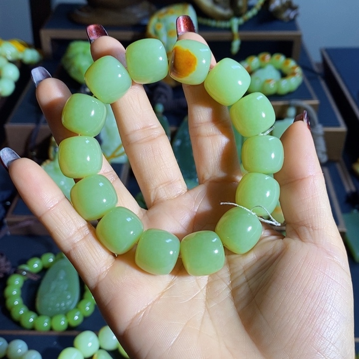 和田玉手链未镶嵌天*