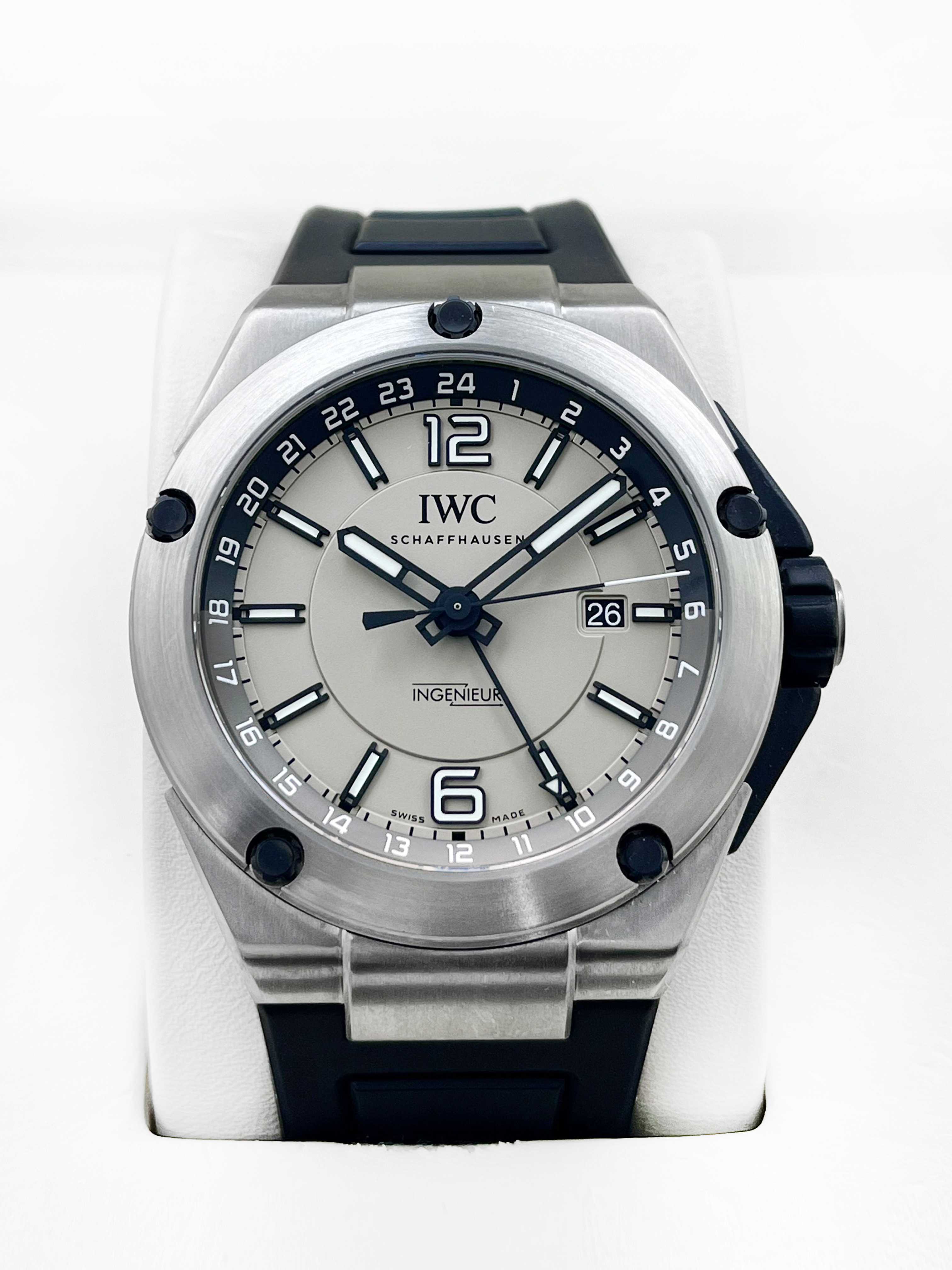 99新 IWC/万国 云时臻品/工程师系列/单表/45mm