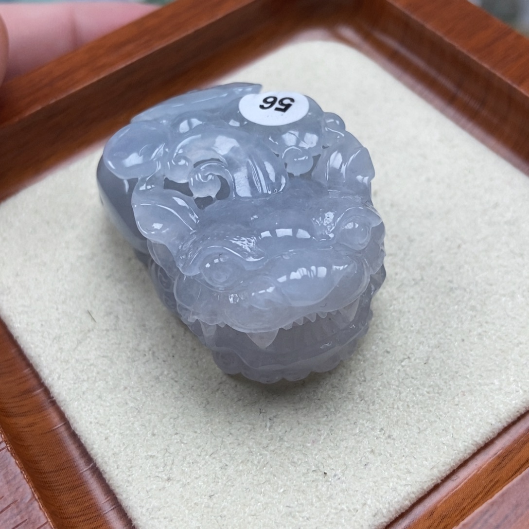 翡翠未镶嵌颈饰如意貔貅吊坠