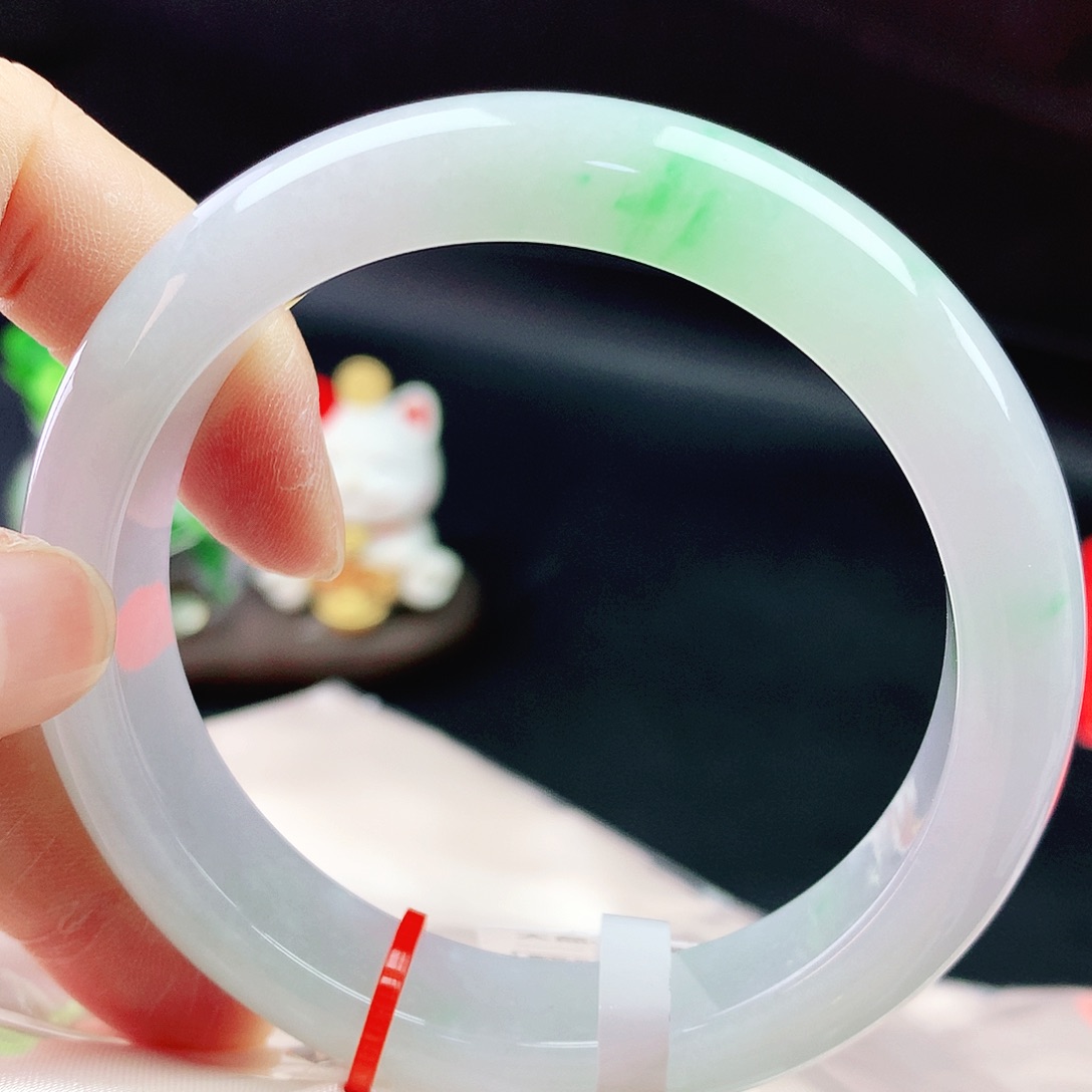 未镶嵌手镯翡翠58圈