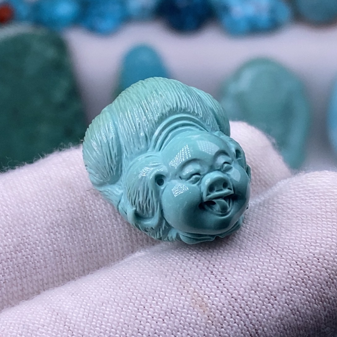 绿松石未镶嵌珠宝奇石