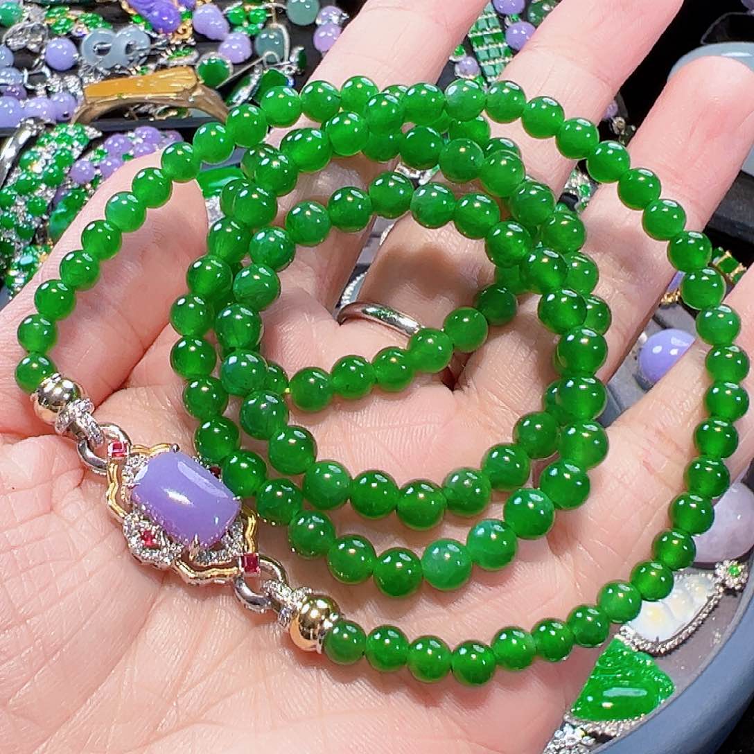 翡翠颈饰18K金镶嵌签收后24小时鉴赏期