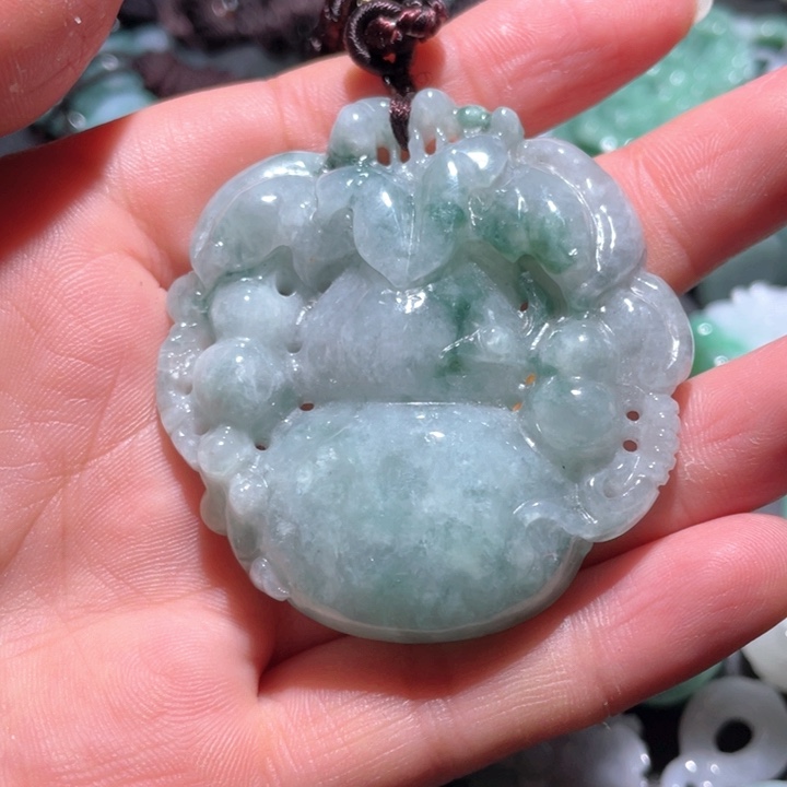 【闪购商品】翡翠颈饰未镶嵌天然翡翠