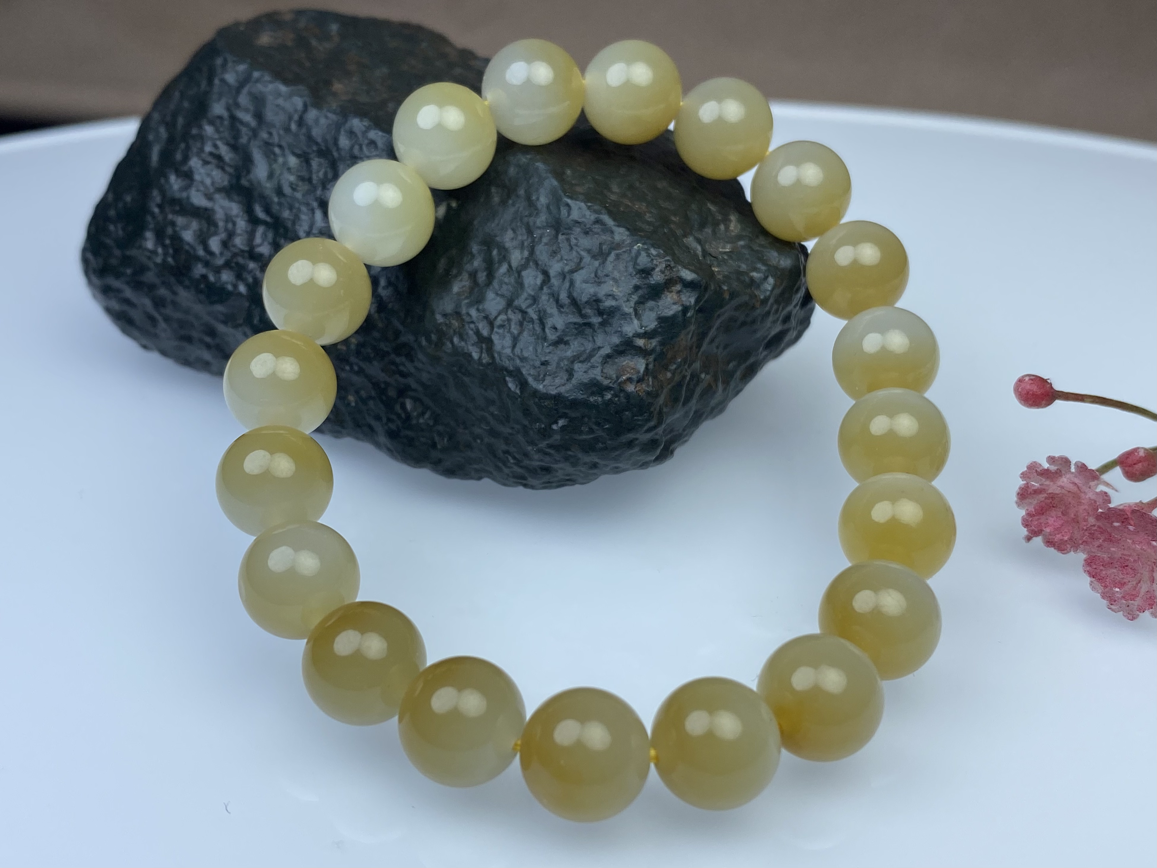 和田白玉且末糖白卡10手串细腻油润女士轻奢素圈时尚精美