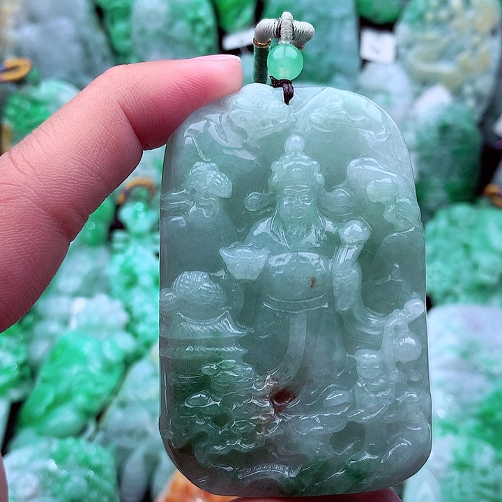 翡翠吊坠(不含链)未镶嵌?*仁