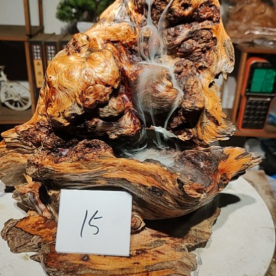 半****松木15北沉香琥珀木天然造型山水摆件