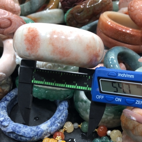 未镶嵌石英质玉珠宝半成品8