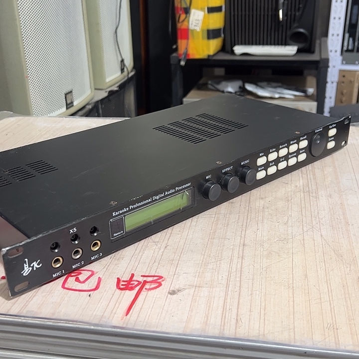 8新X5效果器一台 包邮 