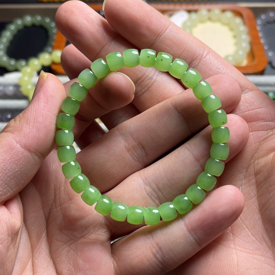 和田玉手链未镶嵌