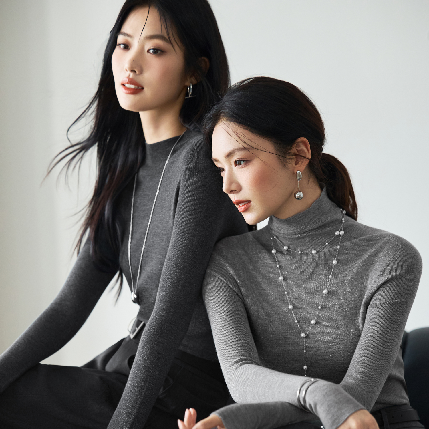 伊芙丽羊毛混纺杨子纱半高领打底针织衫上衣女2025秋新1G9932101