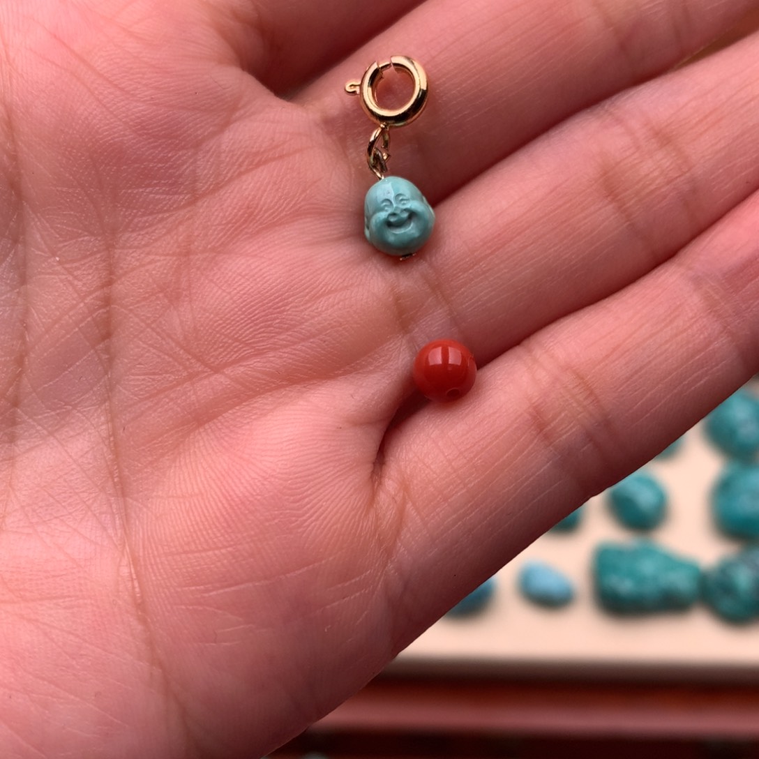 南红玛瑙配饰未镶嵌