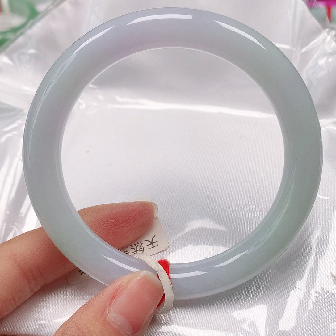 翡翠手镯（圆镯）未镶嵌天然翡翠手镯55