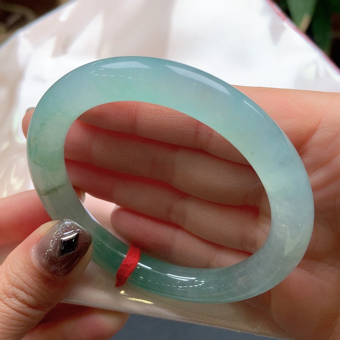 翡翠未镶嵌手镯12