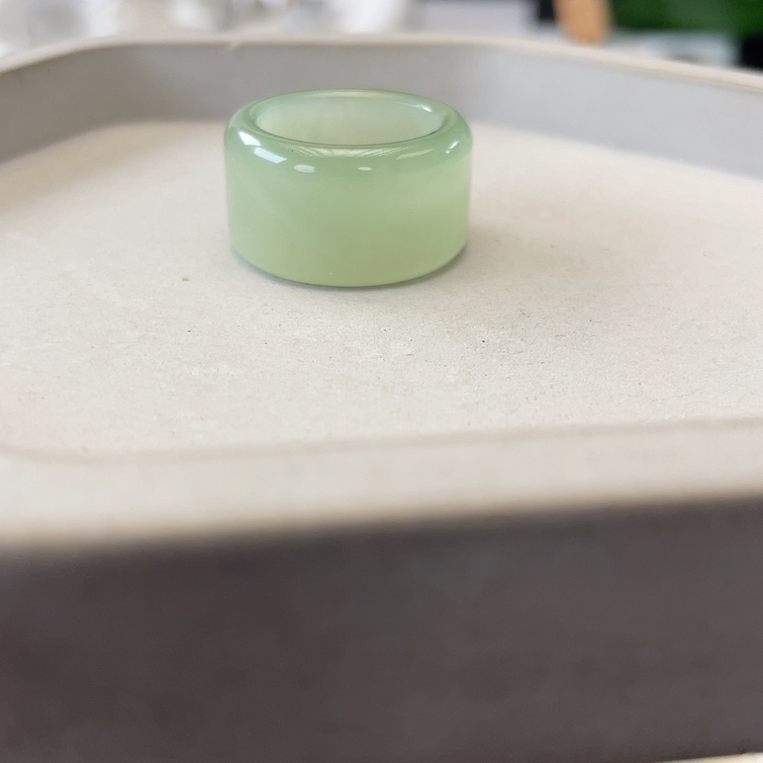 和田玉戒指未镶嵌23 翠绿圆切不退换16.1