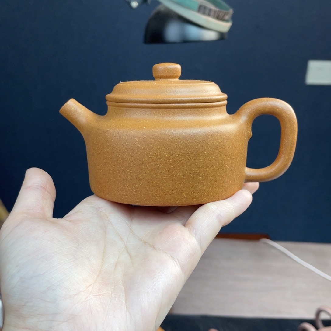 紫砂茶壶全手工老宕口黄金段德钟200cc
