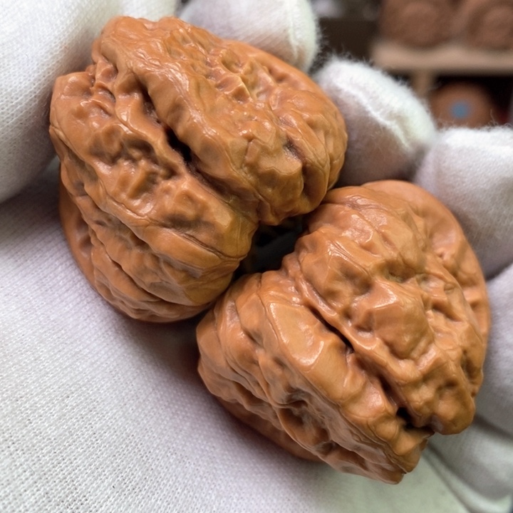 文玩核桃吊坠N**o43全品货头山地红皮三角四八八蛤蟆