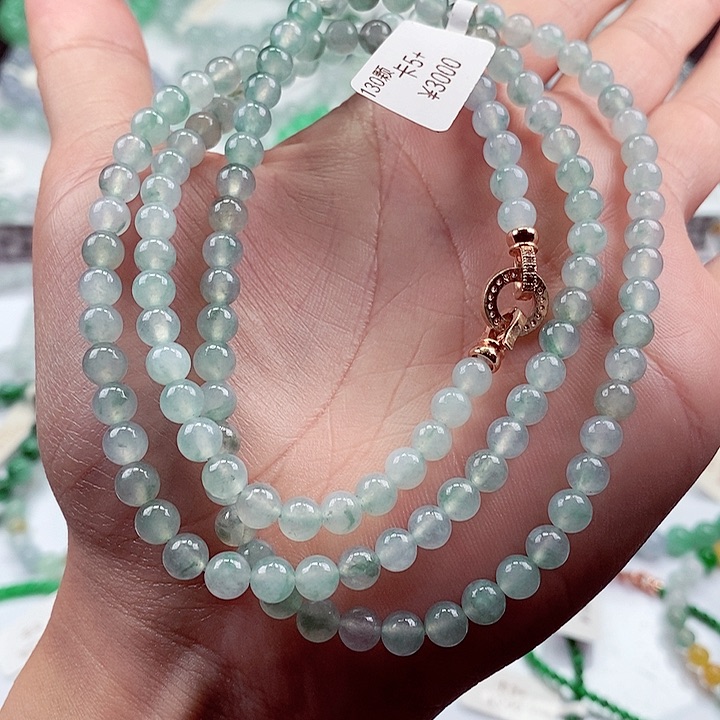 翡翠手链未镶嵌卡5+