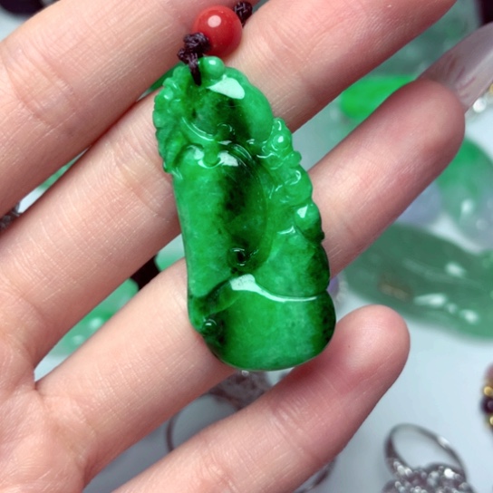 翡翠吊坠(不含链)未镶嵌