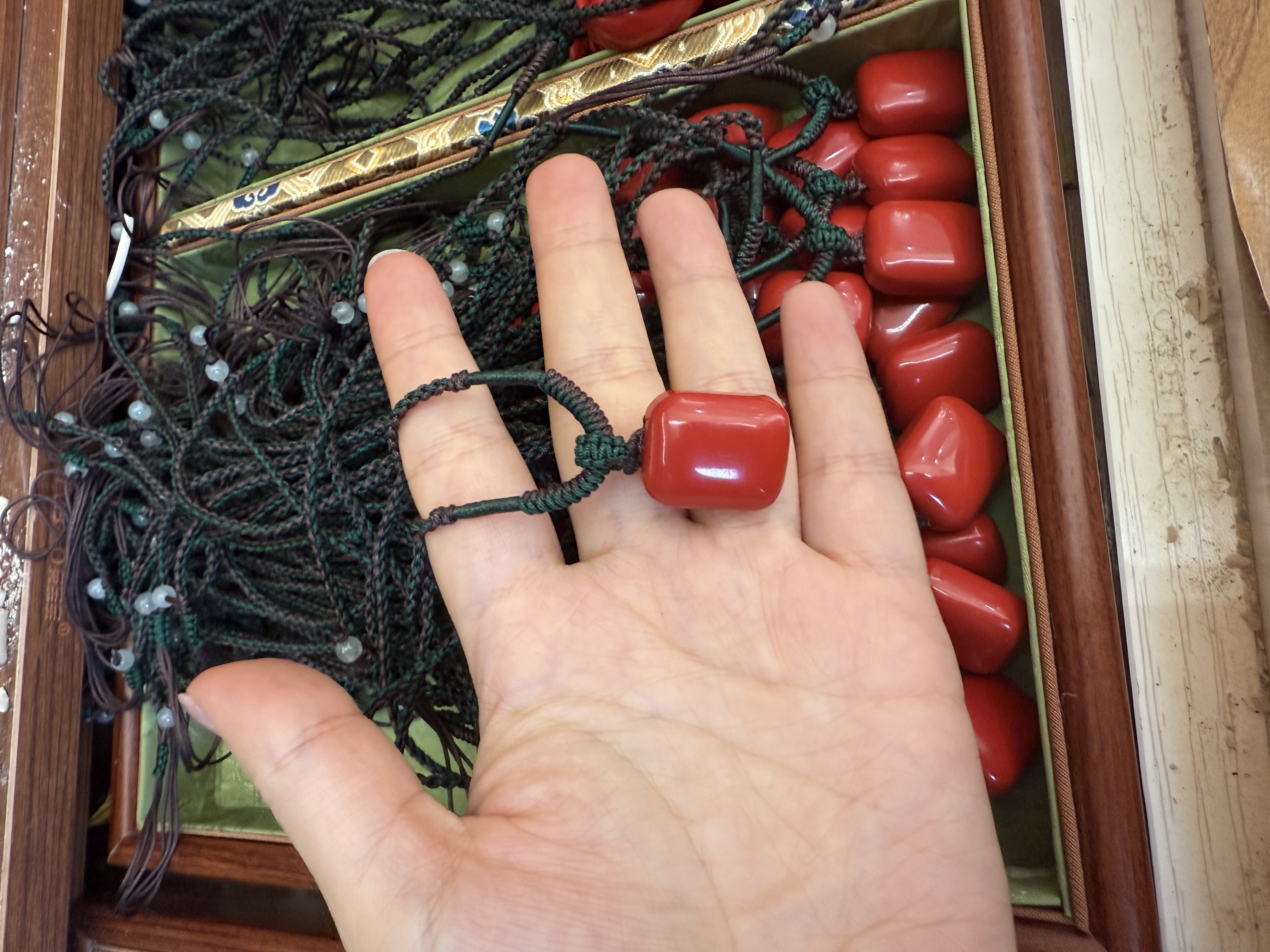 面包型天然朱砂时尚百搭简约设计吊坠