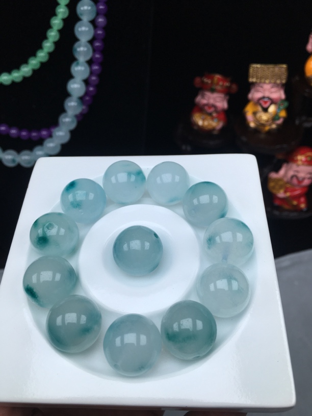 卡16+天然缅A冰飘花圆珠翡翠散珠(一颗)多样性发货