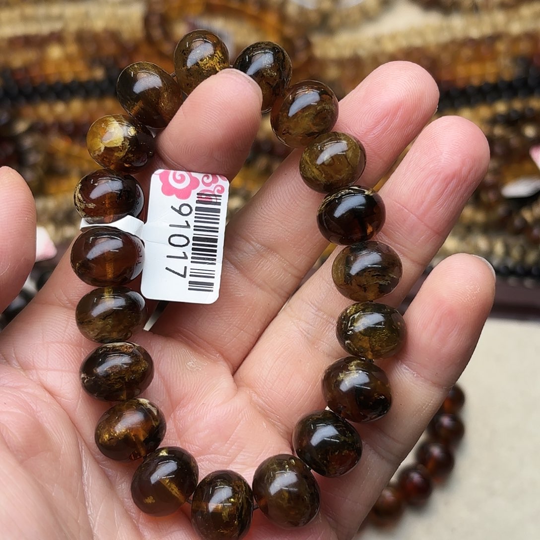 琥珀未镶嵌裸石十三