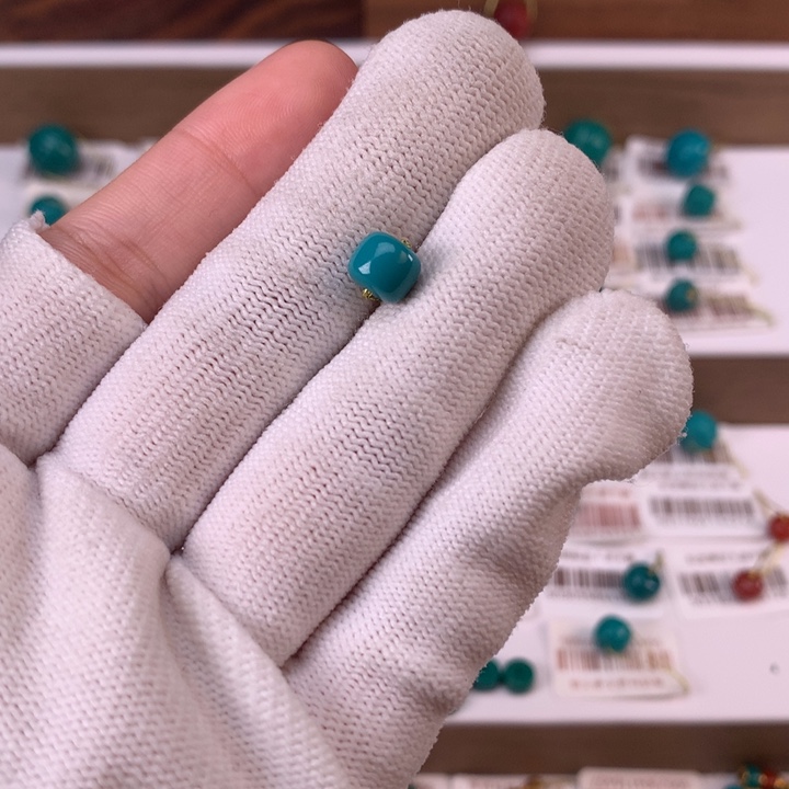 绿松石未镶嵌配饰j7*5.9