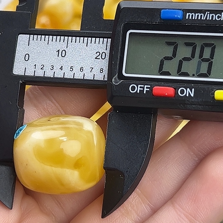 蜜蜡未镶嵌裸石蜜蜡451