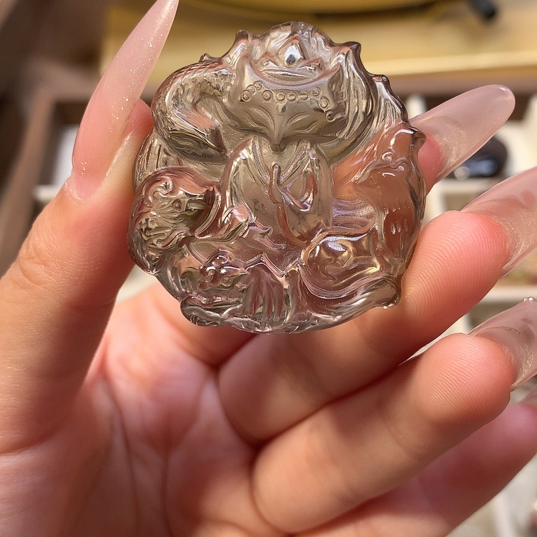 未镶嵌吊坠(赠链)烟晶