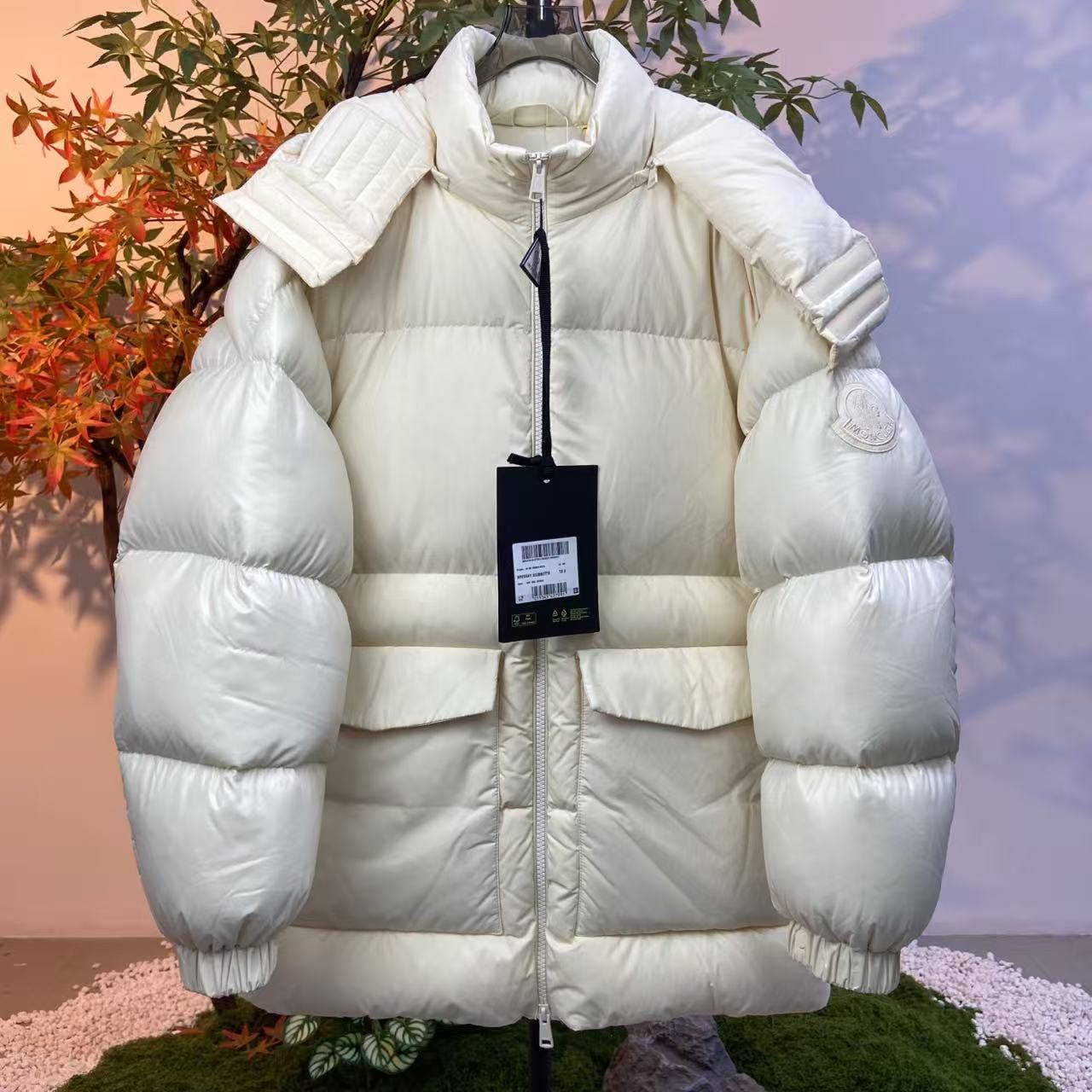 未使用 MONCLER 250919/3码/Bressay袖标连帽羽绒服