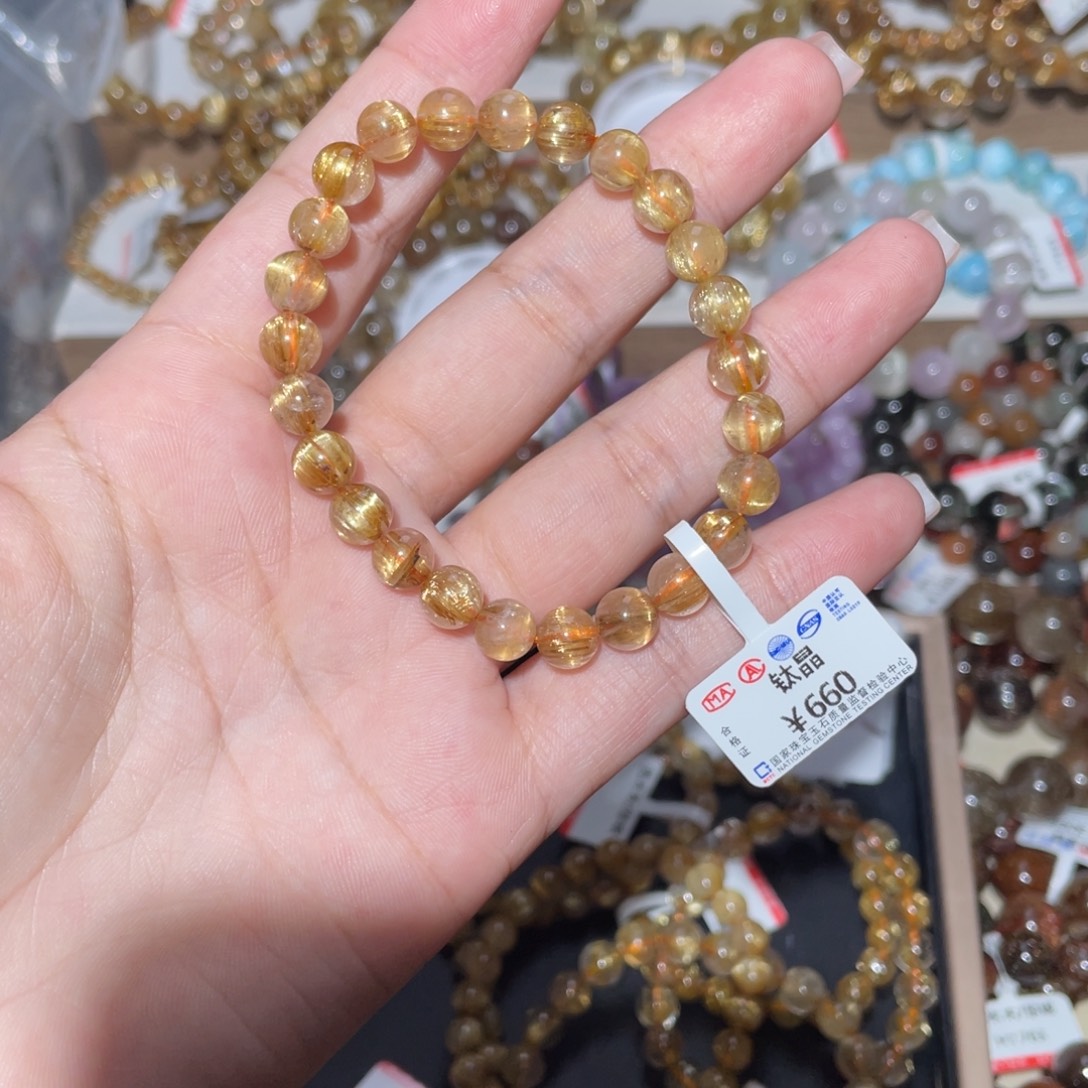 莜***明水晶手链未镶嵌手链