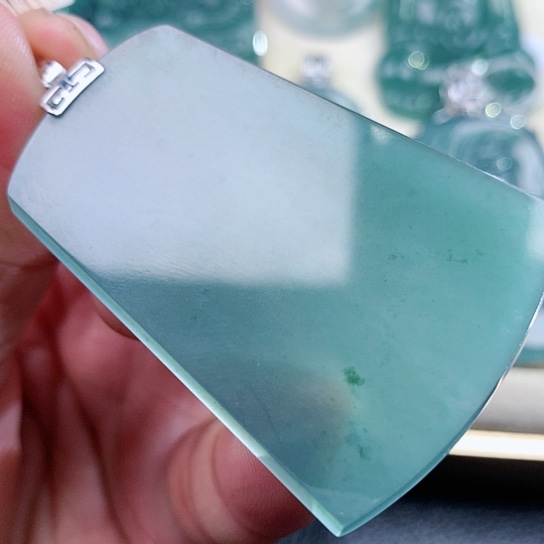 【闪购商品】翡翠颈饰18K金镶嵌天然翡翠