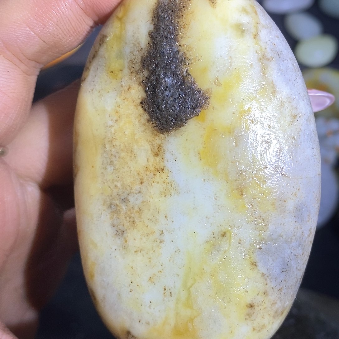 未镶嵌和田玉（糖玉）挂件