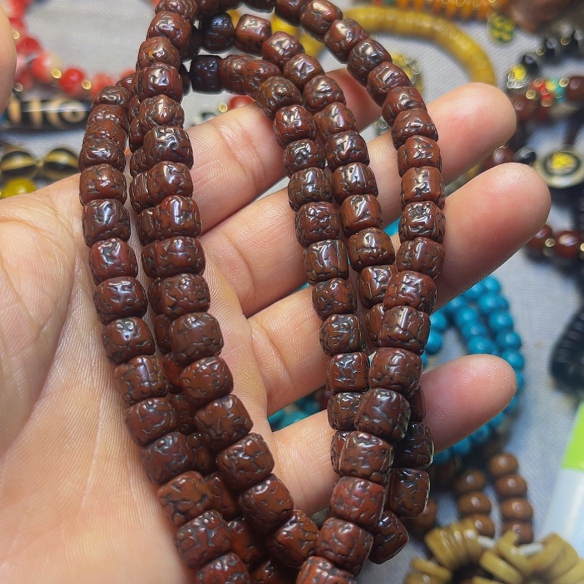 【闪购商品】玻璃颈饰普提手串/普提108