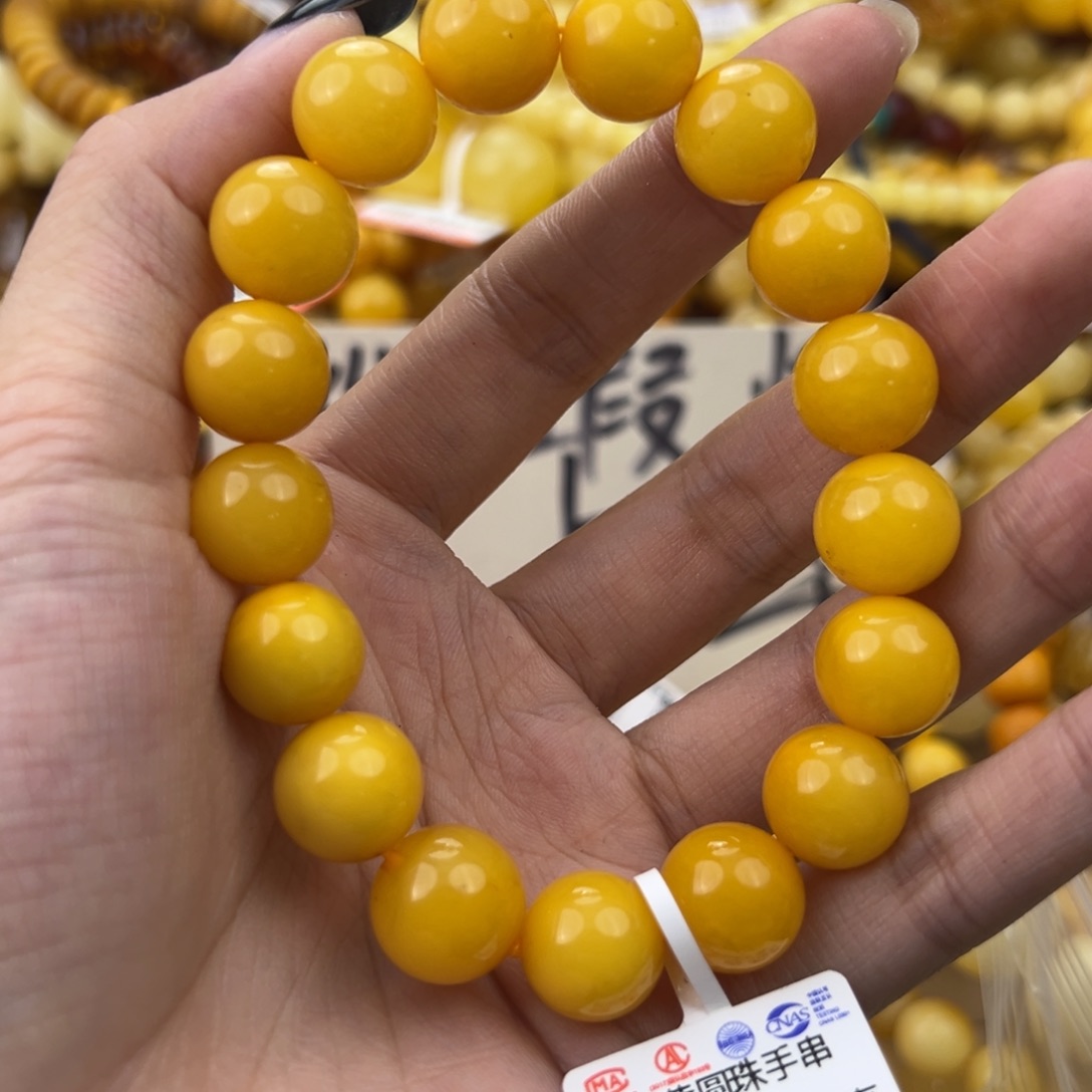 琥珀珠宝奇石未镶嵌
