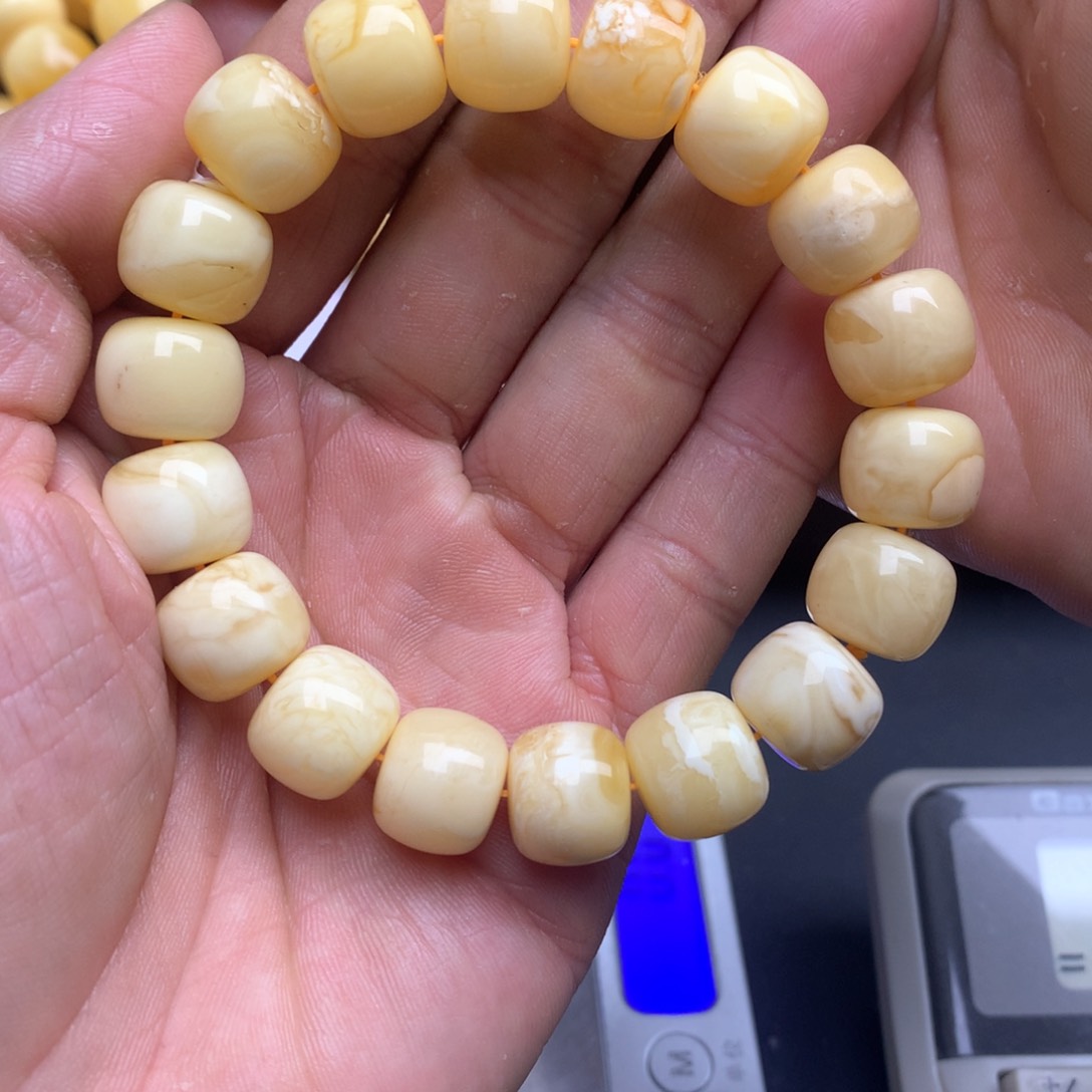 蜜蜡珠宝奇石未镶嵌66