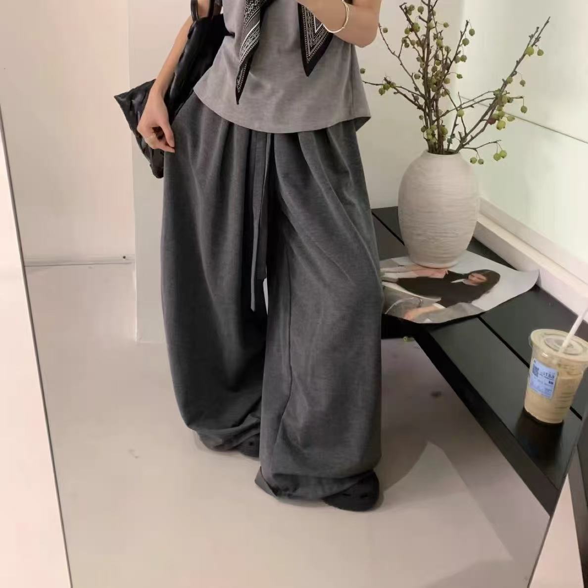 【早拍早发+运费险】秋季懒人神裤百搭慵懒显瘦纯色抽绳阔腿休闲裤H