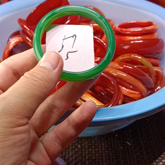 玛瑙/玉髓未镶嵌手镯