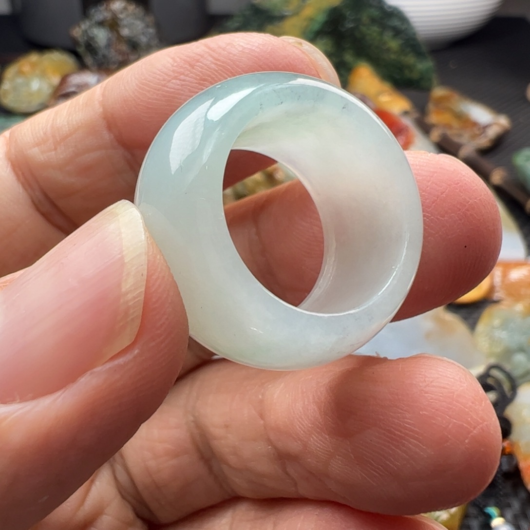 翡翠裸石缅甸翡翠