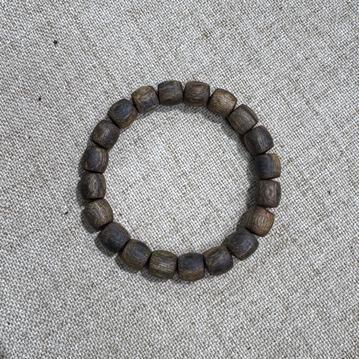 沉香海南淳化老料树心油鼓珠9mm9克、甜凉味足、多样性发一串