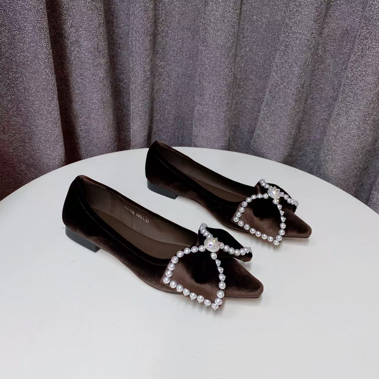 C4418 咖啡色  时尚百搭舒适低跟尖头蝴蝶结浅口女单鞋