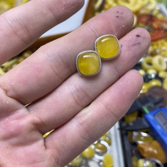 蜜蜡裸石银S925镶嵌耳钉