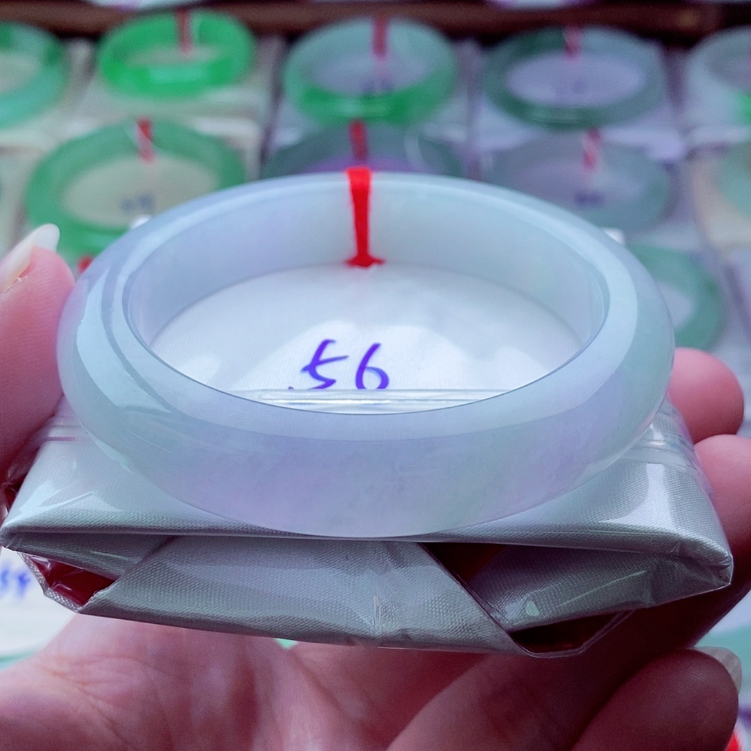 翡翠未镶嵌手镯紫罗兰冰润细腻起胶厚装高贵优雅