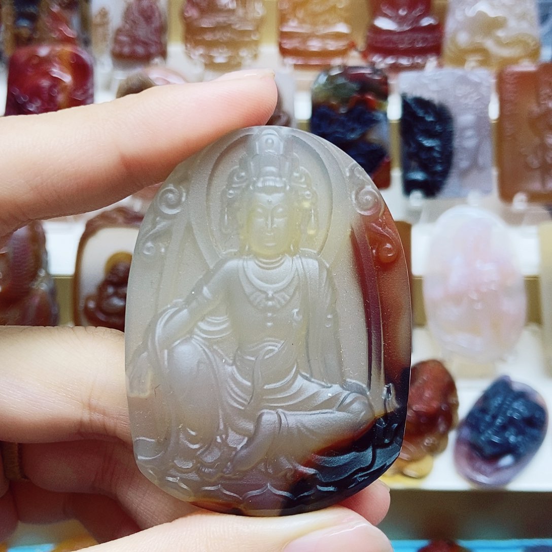 未镶嵌颈饰玛瑙/玉髓