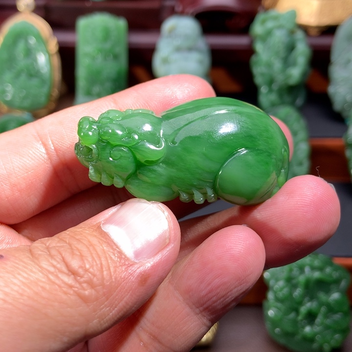 和田玉挂件未镶嵌