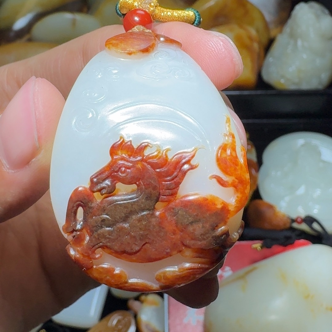 和田玉颈饰未镶嵌