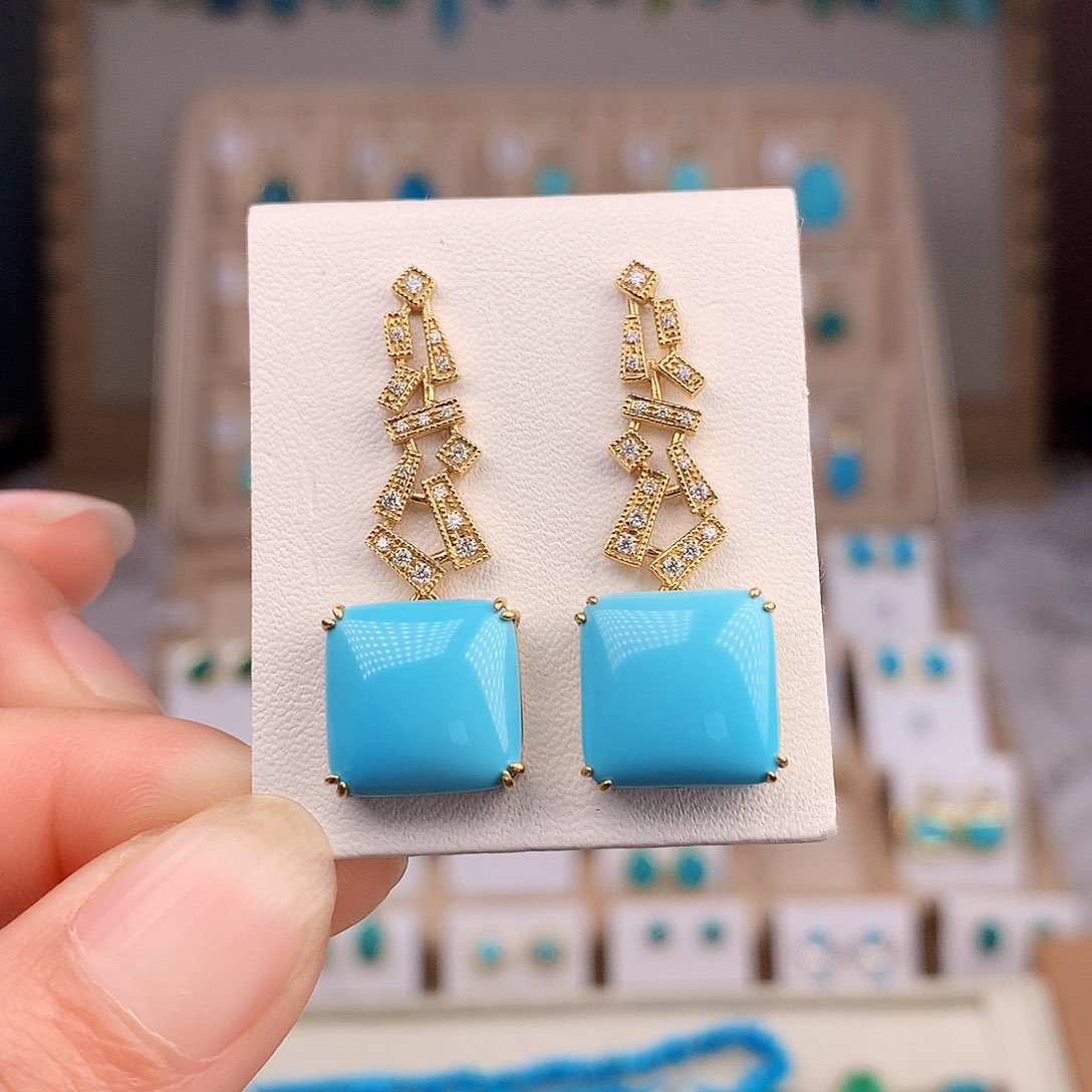 绿松石珠宝奇石18K金镶嵌