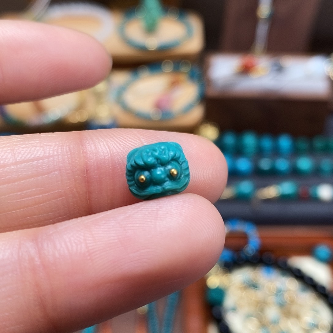 绿松石珠宝奇石未镶嵌