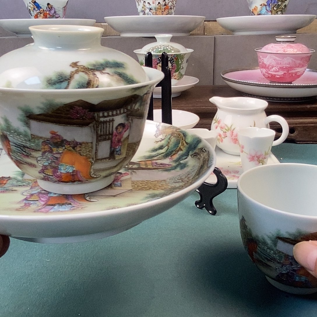 逸***天三顾茅庐哈哈哈哈